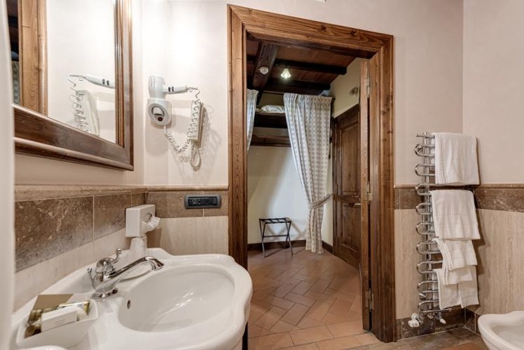 DOUBLE CLASSIC Room