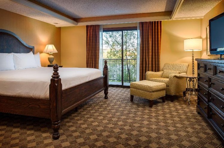 SUITE WITH VIEWS Room