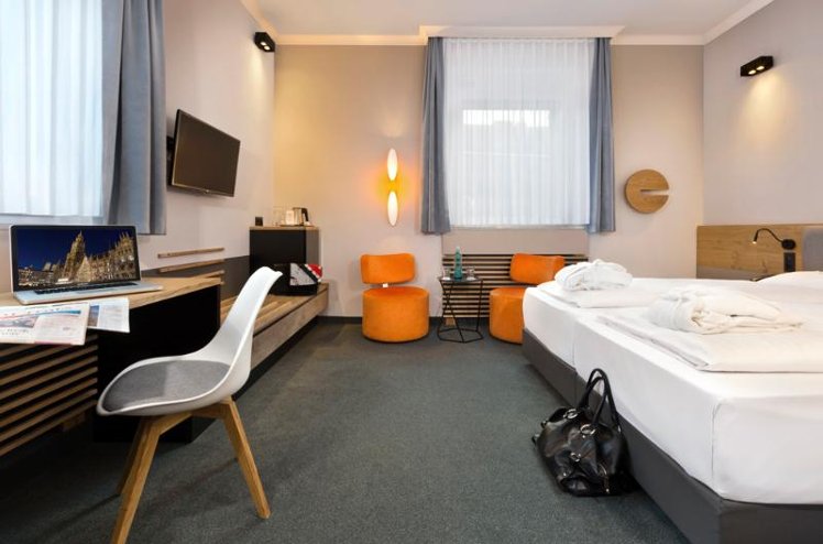 DOUBLE EXECUTIVE Room