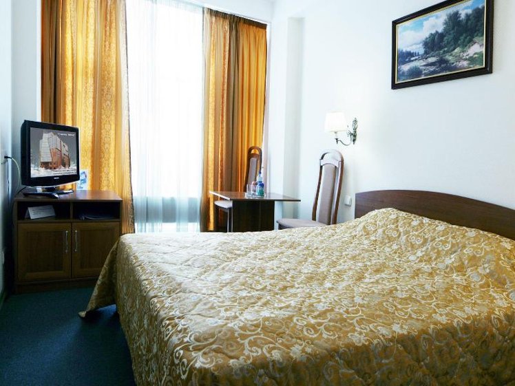 DOUBLE STANDARD Room