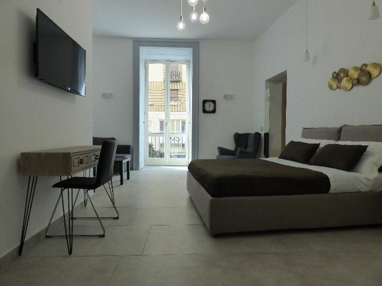 JUNIOR SUITE STANDARD Room
