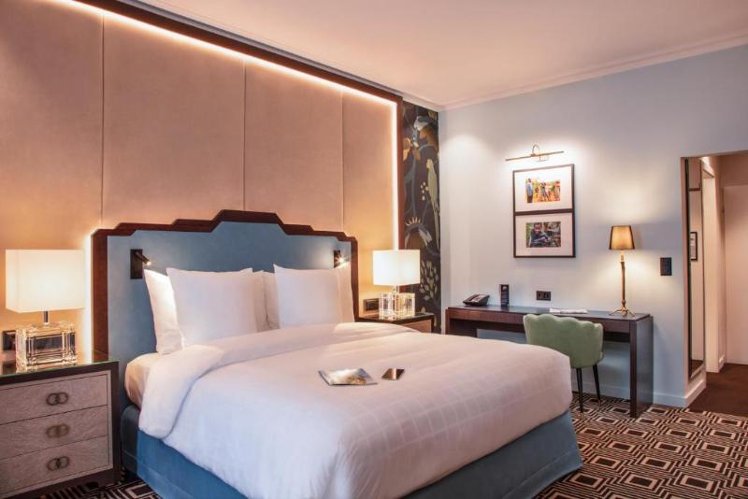 TRIPLE SUPERIOR Room