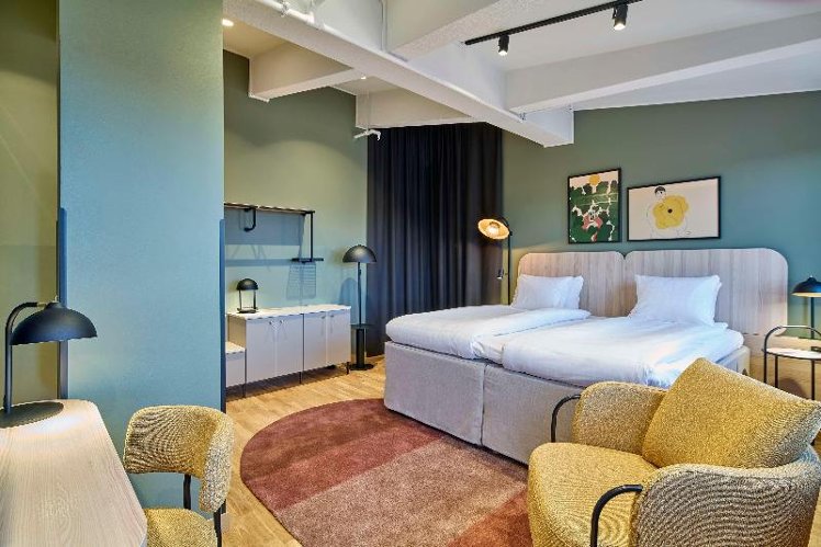 DOUBLE SINGLE USE SUPERIOR Room