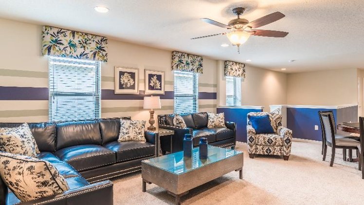 HOME SEVEN BEDROOMS WITH PRIVATE POOL Room