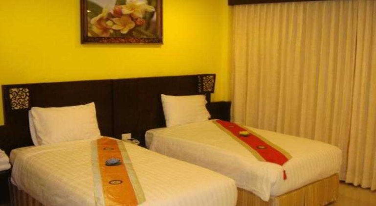 Central Place Hotel
