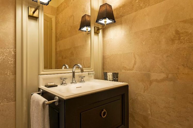 DOUBLE CLASSIC Room