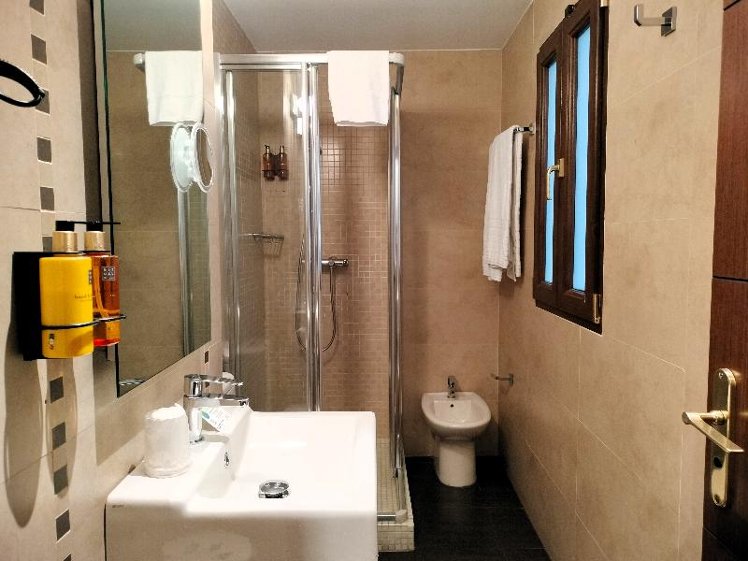 Double or Twin STANDARD Room