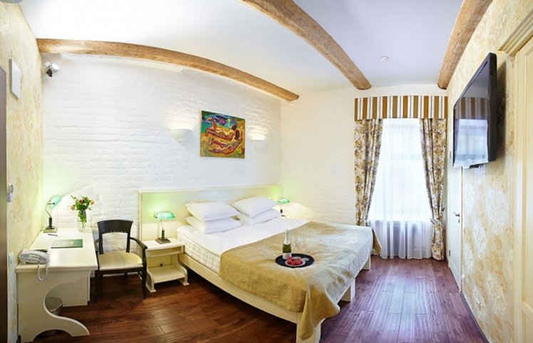 DOUBLE SINGLE USE STANDARD Room