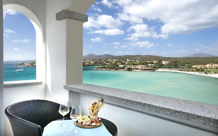 TWIN SUPERIOR SEA VIEW Room