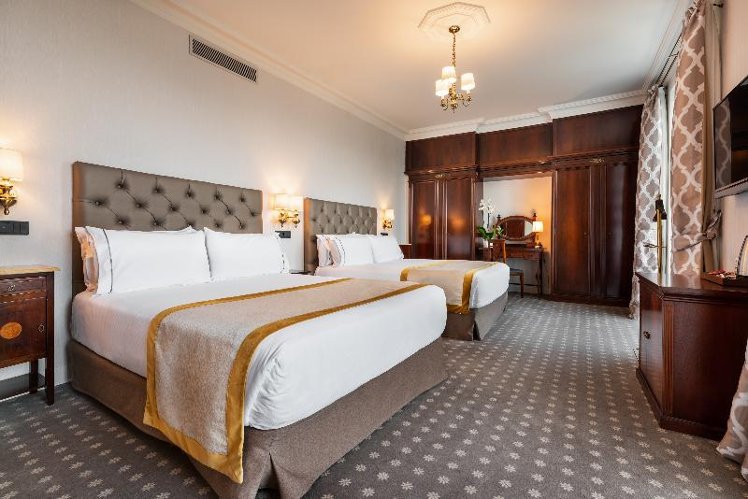 DOUBLE PREMIUM SEA VIEW Room