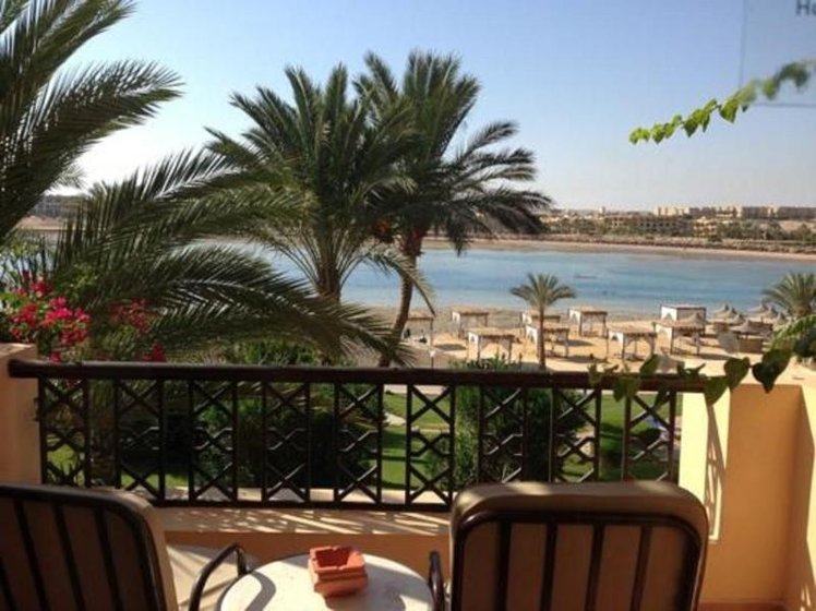 SINGLE DELUXE SEA VIEW Room