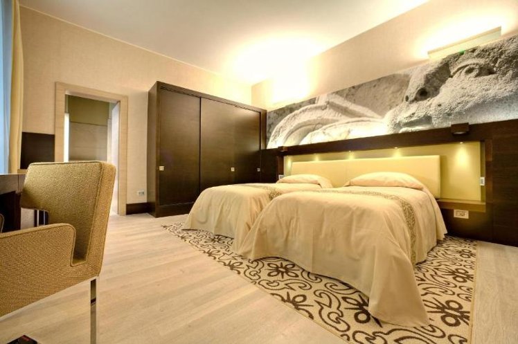 DOUBLE SINGLE USE SUPERIOR Room