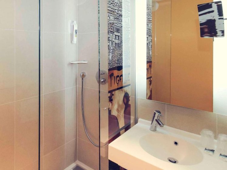 DOUBLE SUPERIOR Room