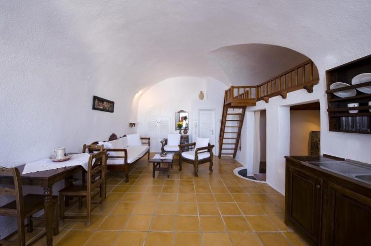 Krokos Villas Apts