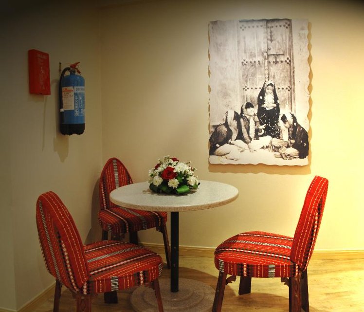 Al Liwan Suites