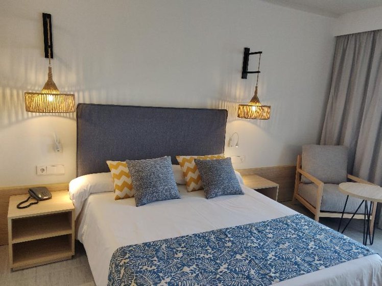 Double or Twin DELUXE CAPACITY 2 Room