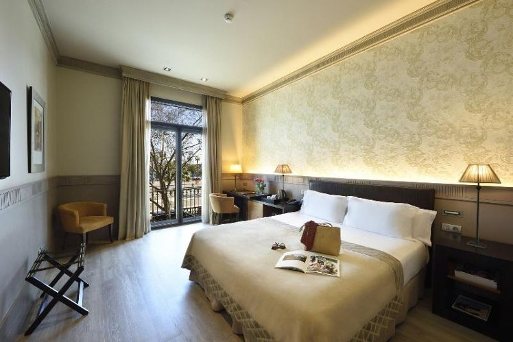 DOUBLE DELUXE Room