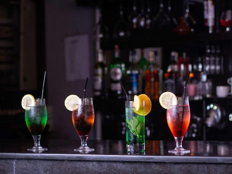 Bar