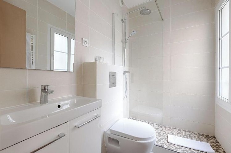 DOUBLE STANDARD Room