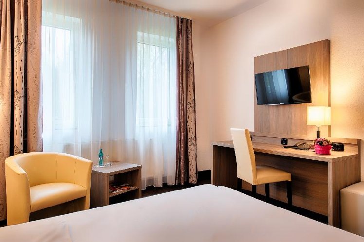 SINGLE BUSINESS Room
