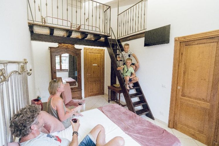 QUADRUPLE SUPERIOR Room