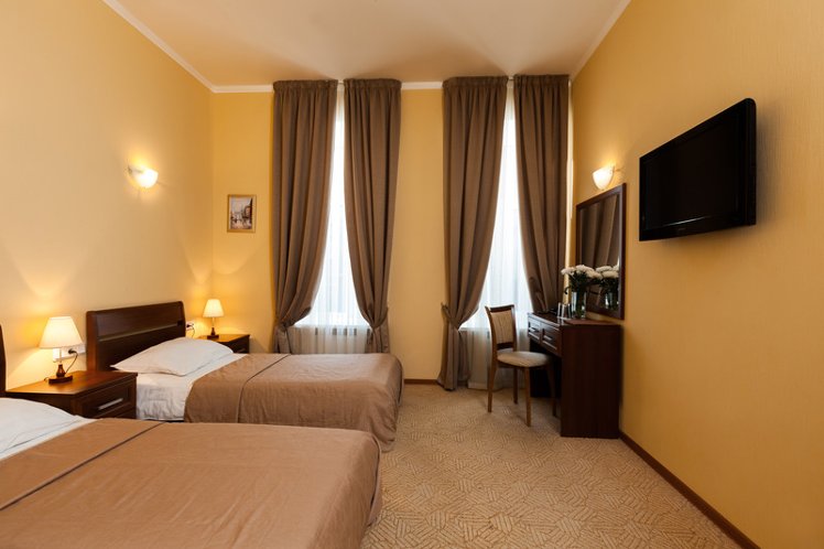 DOUBLE STANDARD Room