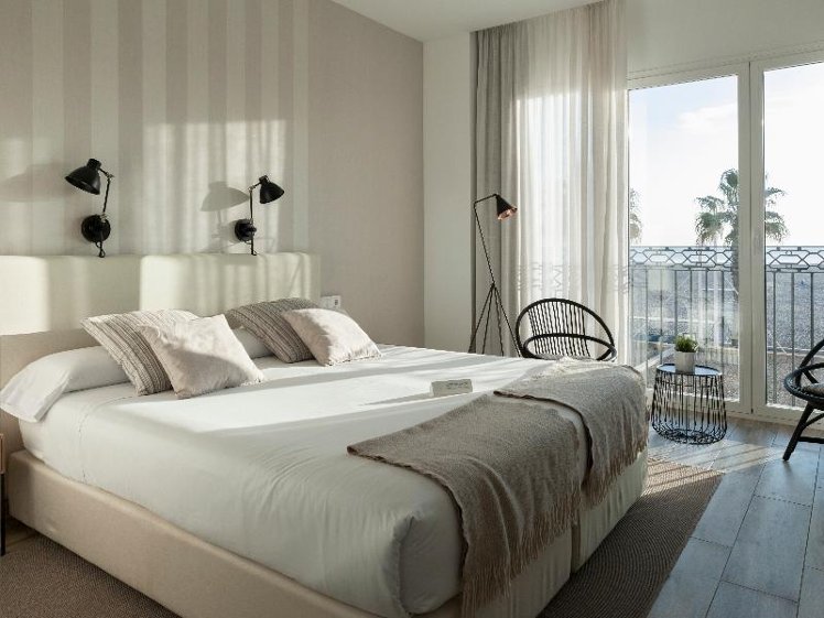 Double or Twin DELUXE OCEAN VIEW ONE BEDROOM Room