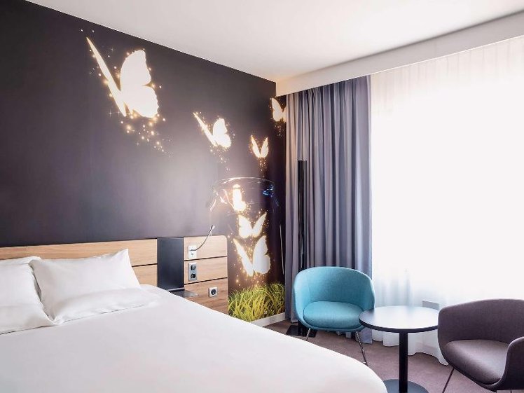 DOUBLE SUPERIOR Room
