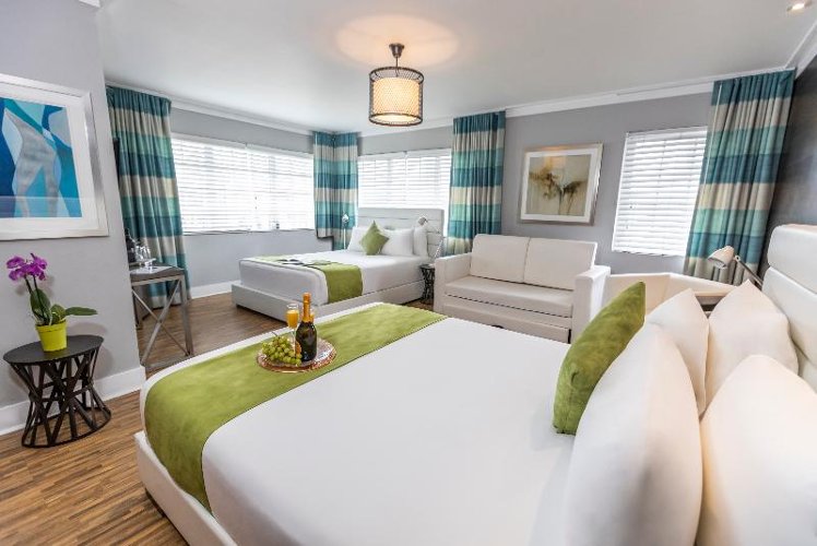 SUITE DELUXE Room