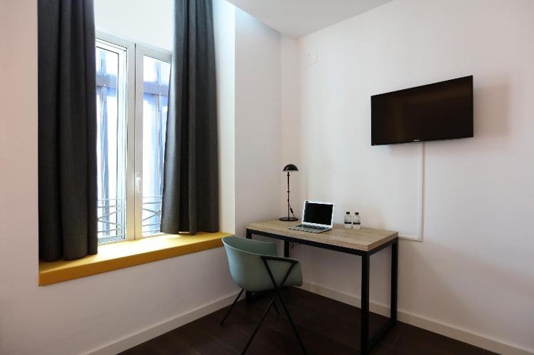 DOUBLE STANDARD Room