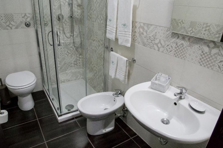 TRIPLE COMFORT Room