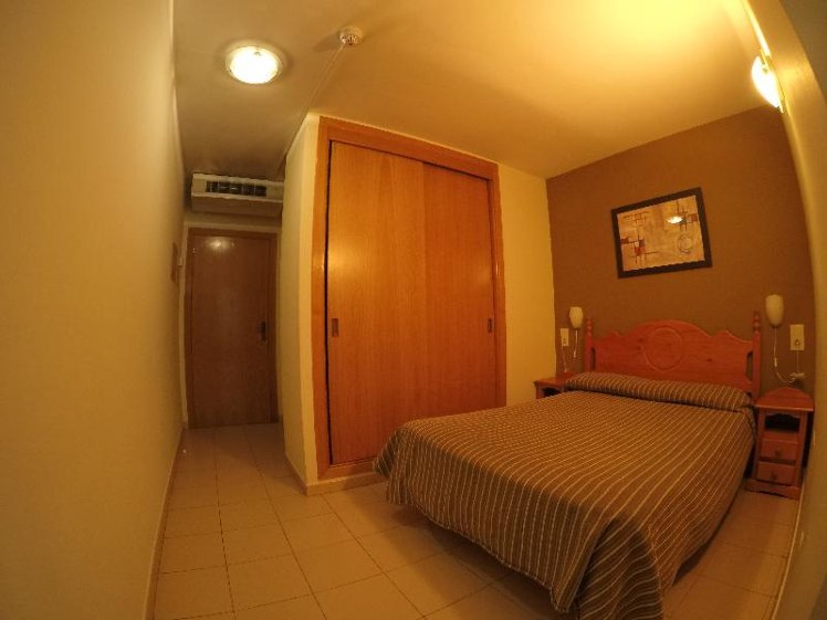 TWIN STANDARD Room