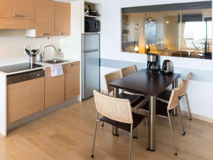 APARTMENT CAPACITY 6 Room