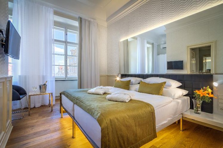 TRIPLE DELUXE Room