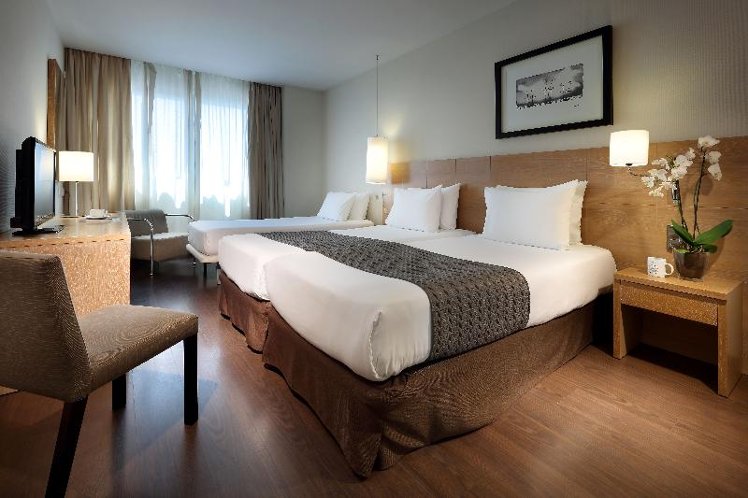 DOUBLE STANDARD Room
