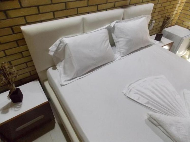 DOUBLE DELUXE WITH BALCONY Room
