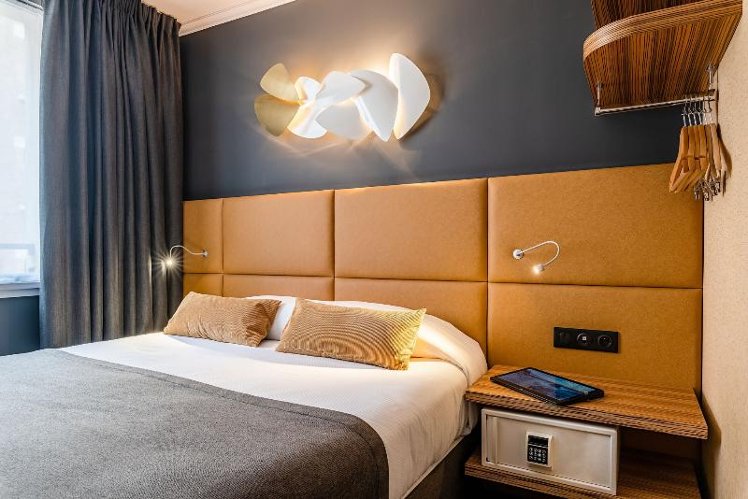 DOUBLE CLASSIC Room