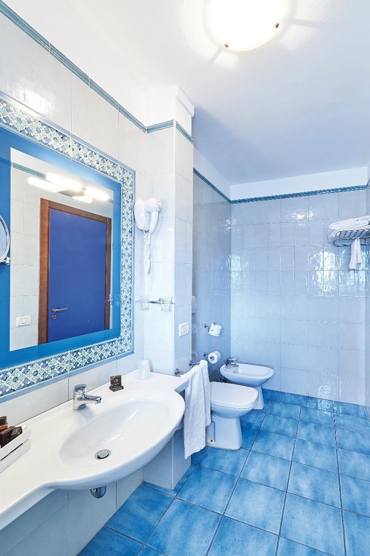 DOUBLE COMFORT Room
