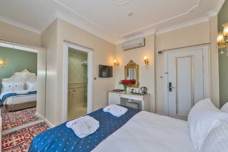 SINGLE SUPERIOR Room