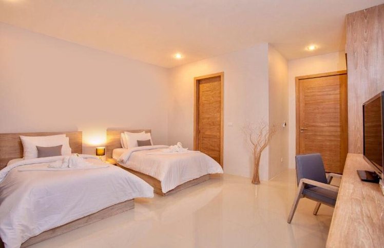 TWIN DELUXE Room