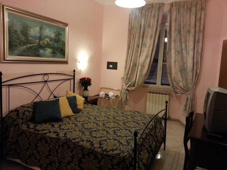 DOUBLE STANDARD Room