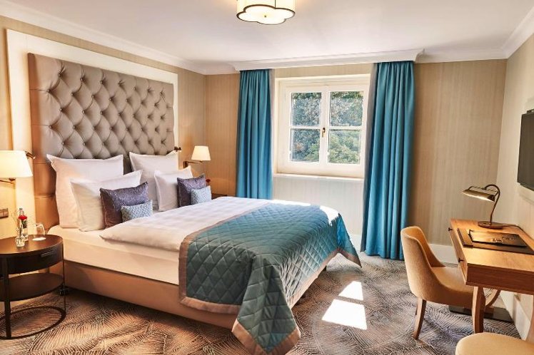DOUBLE DELUXE Room