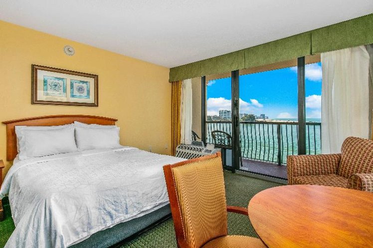 DOUBLE WITH VIEWS Room