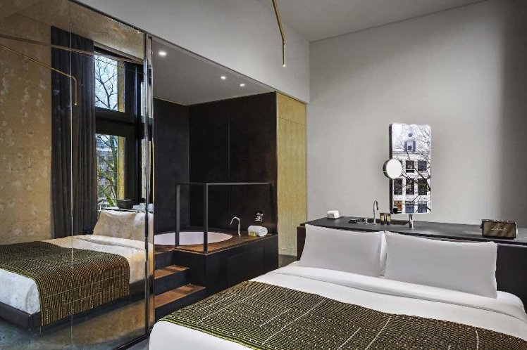 STUDIO WITH VIEWS Room