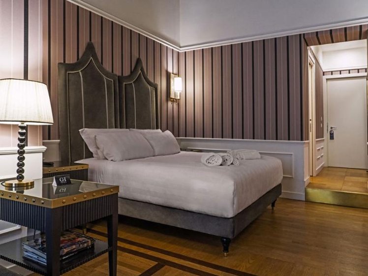 TRIPLE SUPERIOR Room