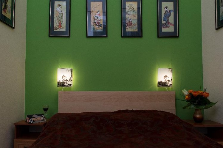 APARTMENT CAPACITY 5 TWO BEDROOMS Room