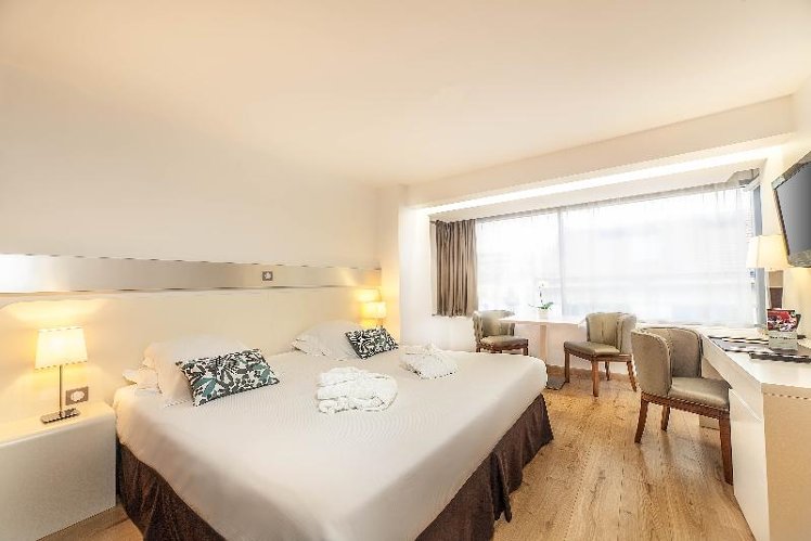 DOUBLE DELUXE Room