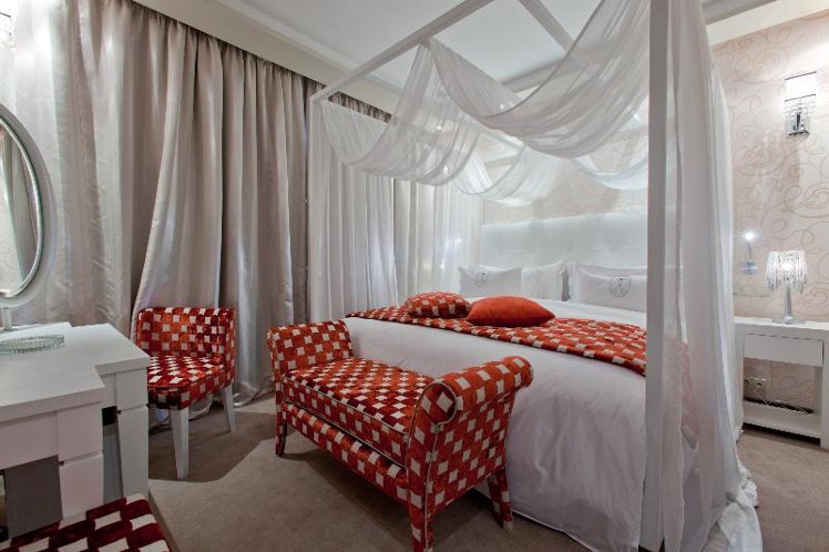 SUITE DELUXE Room