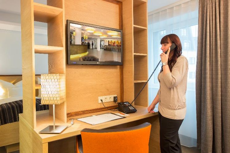 JUNIOR SUITE STANDARD Room