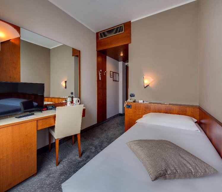 SINGLE ECONOMY Room